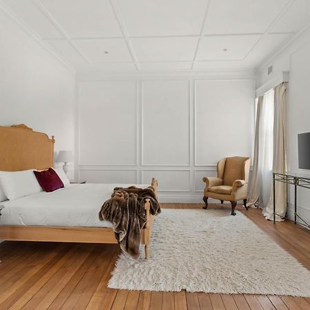 The Robertson Hotel Bagian luar foto