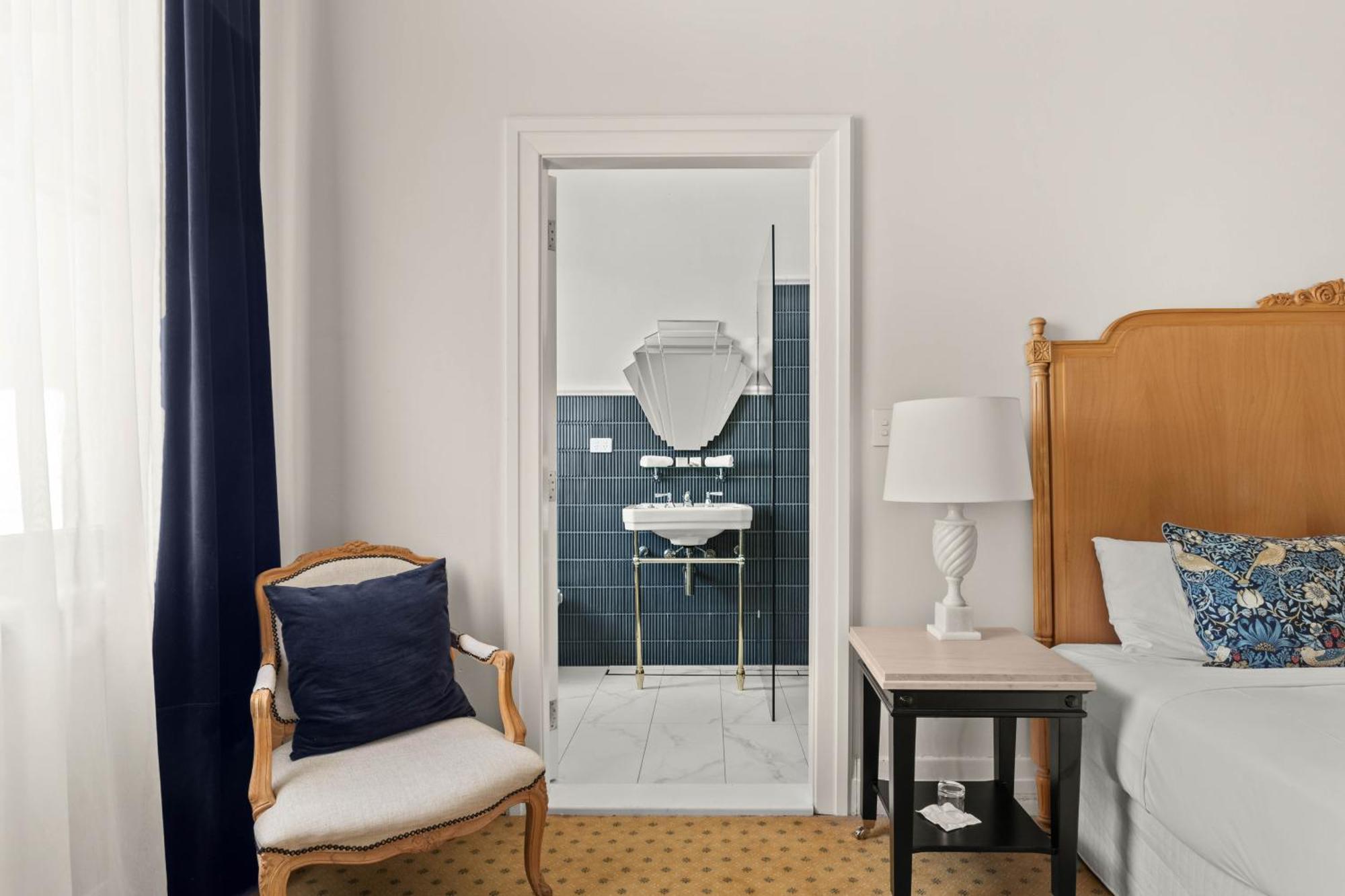 The Robertson Hotel Bagian luar foto