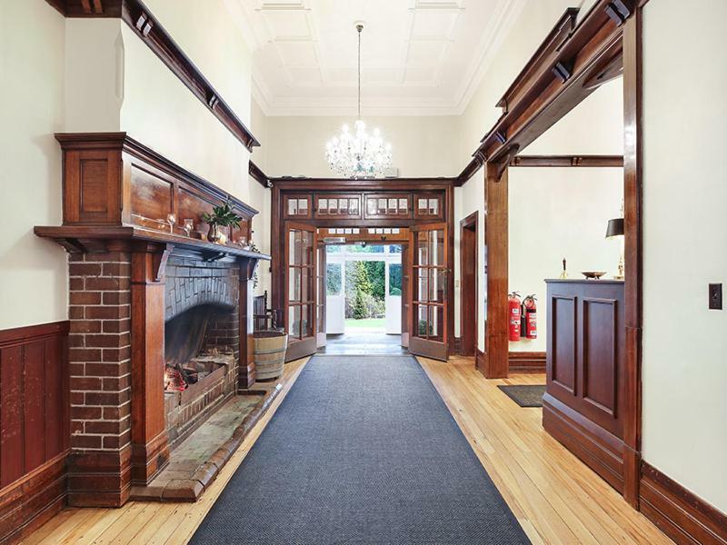 The Robertson Hotel Bagian luar foto